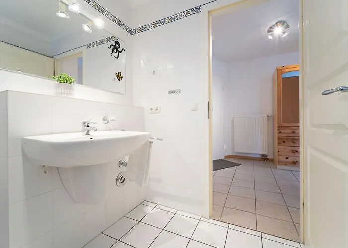 Hansa-residenz Strandnah * 샬베우츠